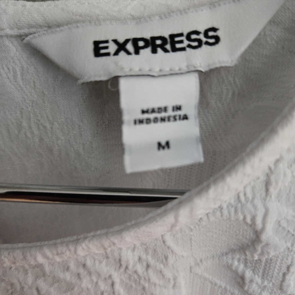 EXPRESS Puff Sleeved BabyDoll Blouse White Size M Used - Picture 4 of 6